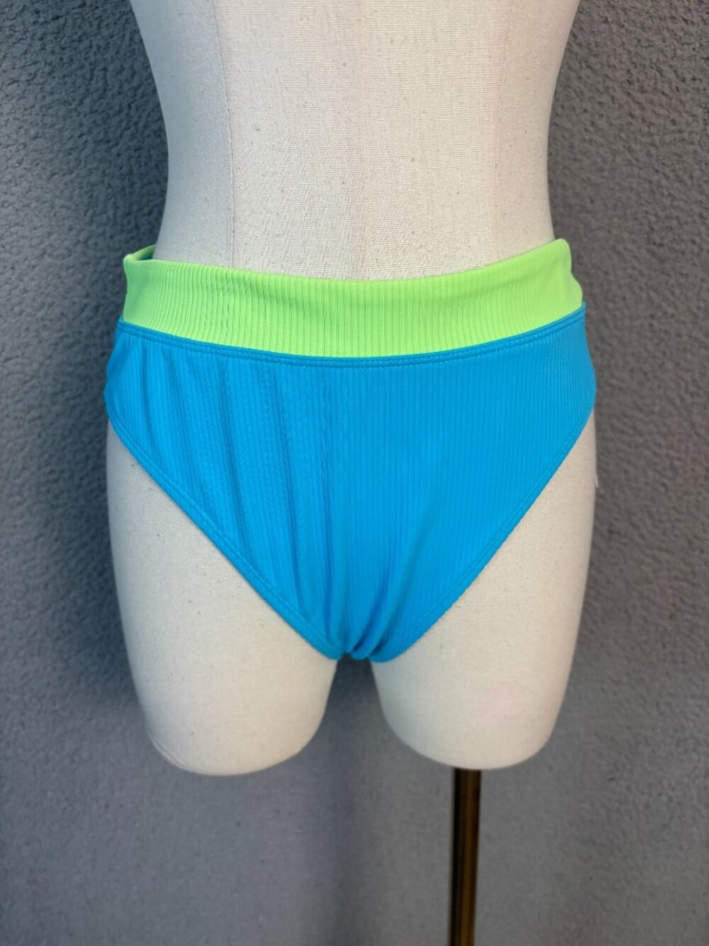 Salt + Cove Juniors' Banded High-Waist Ribbed Bikini Bottoms,Blue/Green  L NWT's